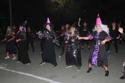 Celebración de Halloween en Línea Verde; una noche de baile y diversión