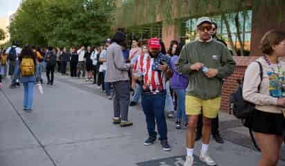 Escrutinio en Arizona arranca tras ampliar plazo por falsas amenazas de bomba