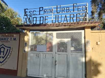 Los hechos se registraron alrededor de las 10:30 horas de la mañana de ayer martes 12 de noviembre, en las instalaciones de la escuela primaria ‘Año de Juárez’. (EL SIGLO DE TORREÓN)