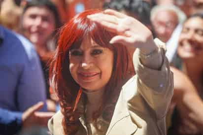 Expresidenta Cristina Fernández es condenada a seis años de prisión | ¿Cuál es la causa?