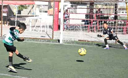 Duelo de Penales Infantil reúne a talentos laguneros