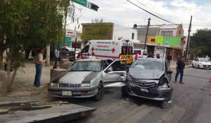 Accidente en el centro de Torreón deja a dos menores heridas