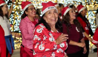 Bailatón 2024 en Torreón celebra Navidad con cumbia y activación física