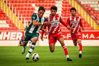 La vuelta de la gran final en el Estadio Victoria de Aguascalientes fue muy cerrado por parte de los equipos que lucharon en todo momento. 