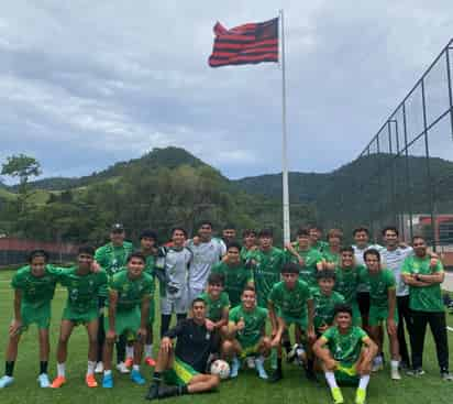 Los laguneros cerraron preparación en suelo amazónico, para hoy abrir
fuego frente a los peruanos del Club Alianza de Lima. (Cortesía Santos)