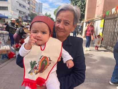 Pequeños acuden con sus familias a celebrar a la Virgen de Guadalupe este jueves 12 de diciembre (EL SIGLO DE TORREÓN) 