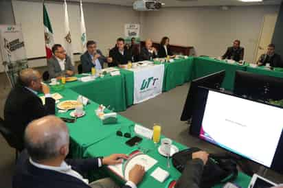 Consejo de Vinculación y Pertinencia de la Universidad Tecnológica de Torreón (UTT). (CORTESÍA)