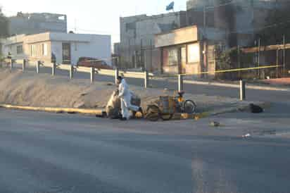 Muere recolector arrollado, conductor huyó del lugar