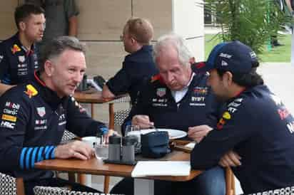 Checo Pérez pidió salir de Red Bull, asegura el jefe de la escuadra