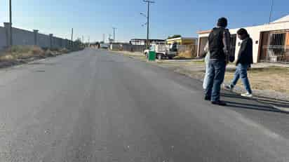 Entregan obra de recarpeteo en colonia Estancias de Monclova