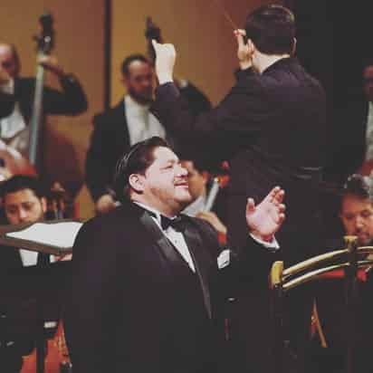 Diego Torre, tenor mexicano, es galardonado en los premios Opera Chaser