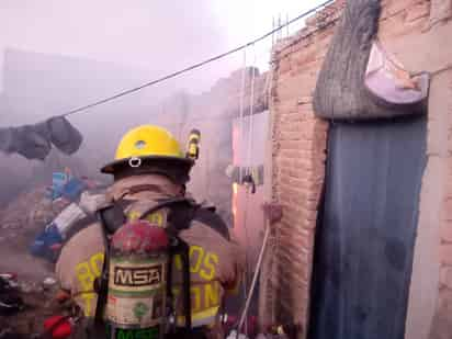 Se incendia casa en la colonia Las Julietas de Torreón