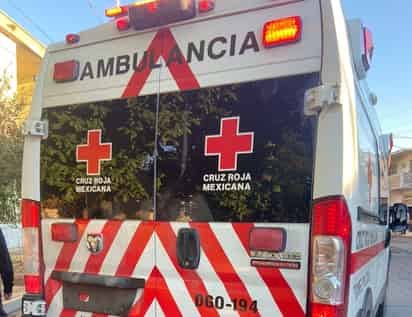 El pequeño fue trasladado en una ambulancia de la Cruz Roja. (ARCHIVO)