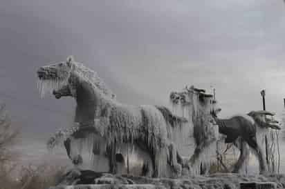 Continúan nevadas y bajas temperaturas en Chihuahua