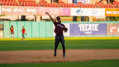 Los Tomateros de Culiacán eliminaron prematuramente a los Venados de Mazatlán en cuartos de final y tuvieron días de prácticas. (Especial)