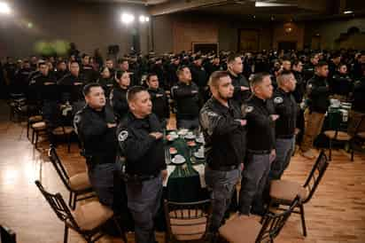 Alcalde de Saltillo entrega el Galardón Manuel Corpus Beltrán al Mérito Policial