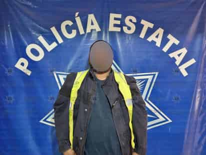 Detiene a otro conductor con placas sobrepuestas en Gómez Palacio