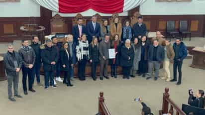 Reconocen a la Orquesta Filarmónica del Desierto en Congreso del Estado