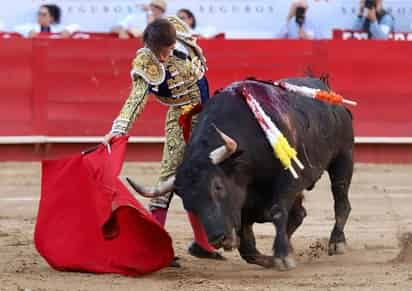 Arturo Gilio se va en blanco de Guadalajara