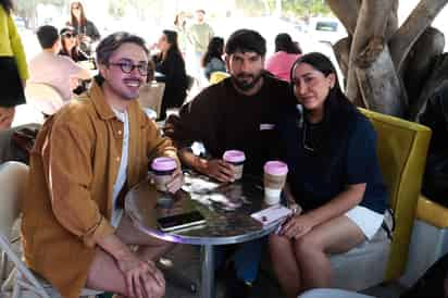 Jorge Gafi, José Díaz y Nayeli Solorio.