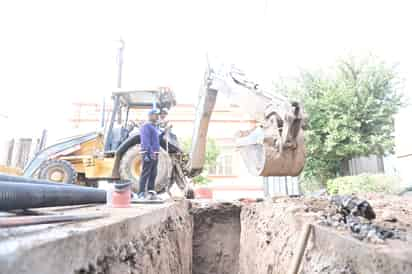 Repondrá Simas Torreón tramo de drenaje colapsado en Valle Oriente