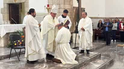 Ordena la Iglesia Católica a tres nuevos diáconos en Monclova