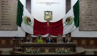 Realiza Gobierno de Coahuila sesión solemne por Día del Ejército