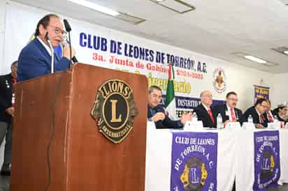 Ayer 250 socios del Club de Leones de toda la República Mexicana acudieron a su Junta de Gabinete.