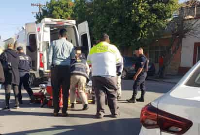 Camioneta arrolla a anciana en Gómez Palacio