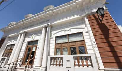 Libro reunirá historias de coraje y adversidad; será presentado por el Archivo Municipal y grupo Encendamos una Luz