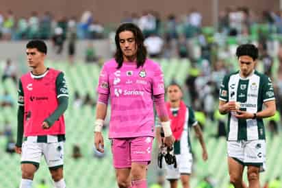 Vuelven a dejar ir Guerreros ventaja en casa, pierden ante Querétaro en el Corona
