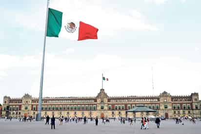 Fitch Ratings ratifica calificación de México en 'BBB-', con perspectiva estable