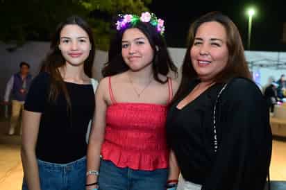 Ángela, Bárbara y Claudia.