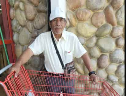 Don Humberto, el abuelito pastelero que enternece a Torreón