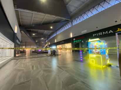 Mall Paseo Monclova se niega a cubrir gastos médicos de trabajadora lesionada