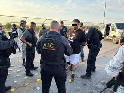 FGE realiza deportación controlada de hombre buscado en EUA por tráfico de drogas