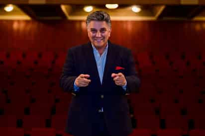 Rogelio Ramos alista show para mamás
