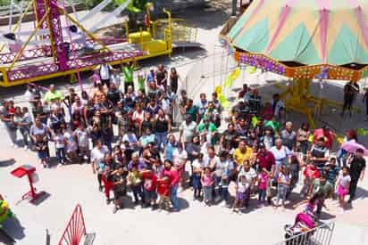 Festejan a más de 500 menores en Bosque Urbano