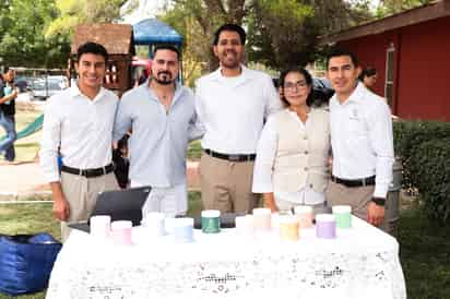 Diego Fernández, Manuel Díaz, Juan Gallegos, Selene López y Shamir Fernández.
