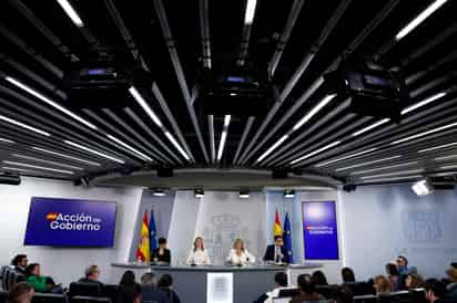 Gobierno de España aprueba reducir jornada laboral a 37.5 horas, se discutirá en el Legislativo