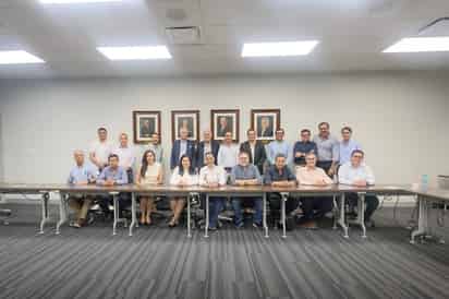 Betzabé Martínez y FOMEC se reúnen; Empresarios piden trabajar por el desarrollo económico de La Laguna