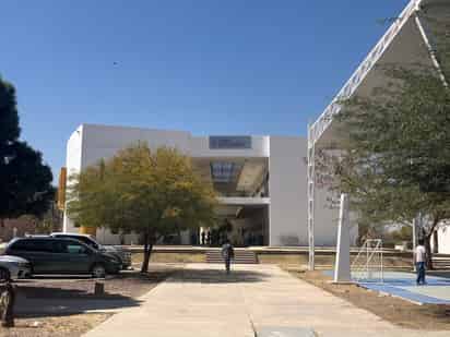 UAdeC destina 680 millones a pensiones y frena inversiones en infraestructura
