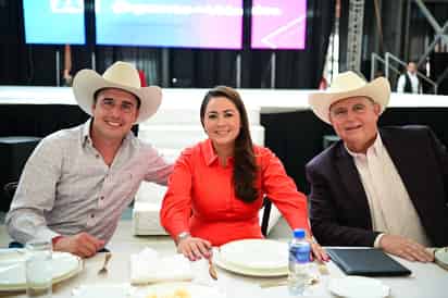 Manolo Jiménez, junto a la gobernadora de Aguascalientes, Tere Jiménez / Foto: X @TereJimenezE