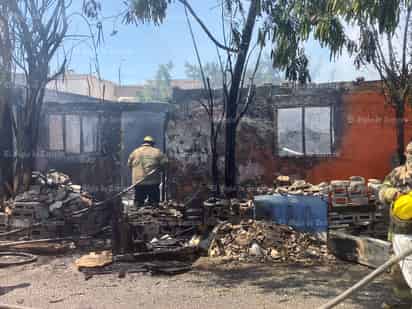 Se incendia domicilio en la colonia Niños Héroes de Gómez Palacio