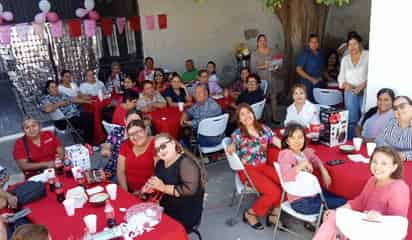 Organizan convivio en el DIF San Pedro a colaboradoras por el Día de la Madre
