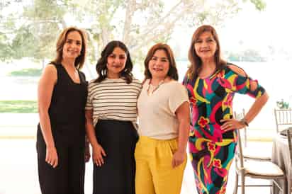 Mónica Pugh, Cristina Hernández, Leticia Olloqui y Lupita de Milán.