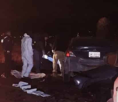 Dos personas sin vida y un sacerdote grave dejó fuerte choque frontal