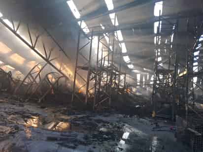 Avanza 95% trabajos para sofocar el incendio en Daimay Planta 5