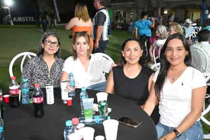 Familia Zatarain Casillas.