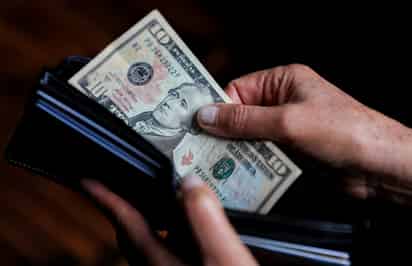 Senado rechaza iniciativa que impone un 5% de impuestos por enviar remesas desde EUA